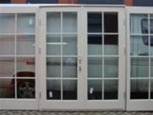 openslaande deur met ruitverdeling