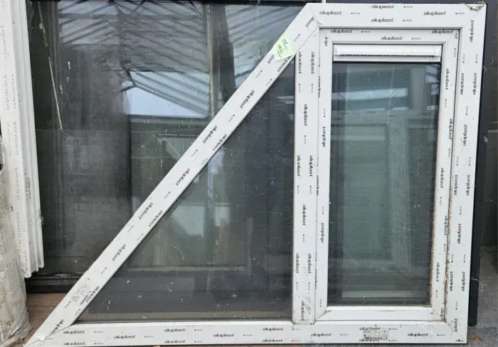 ULK 60 – Nieuw: Kunststof raamkozijn bxh 1225x1230/1230/0 van €500,- voor €250,-