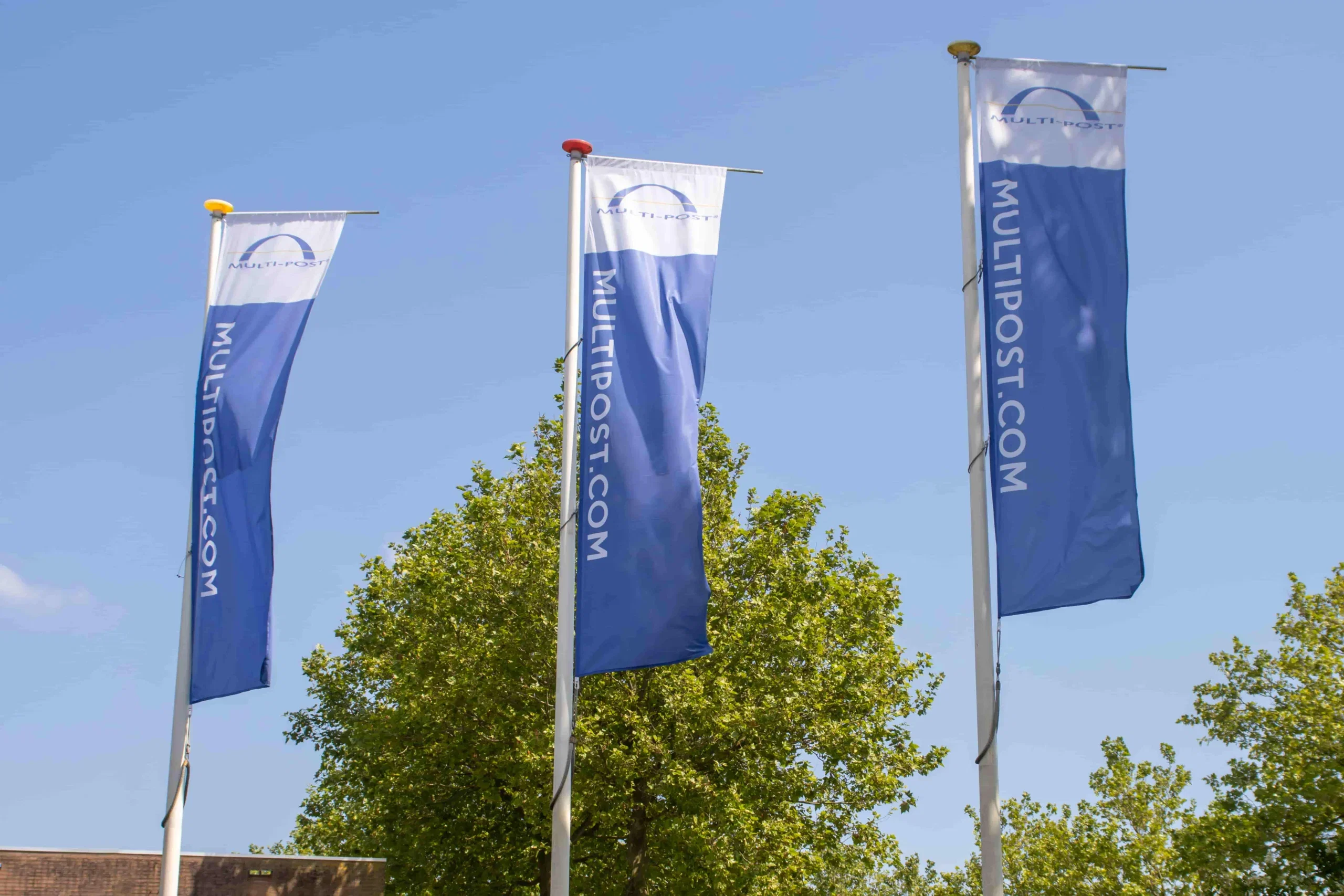 Vlaggen van Multi-Post