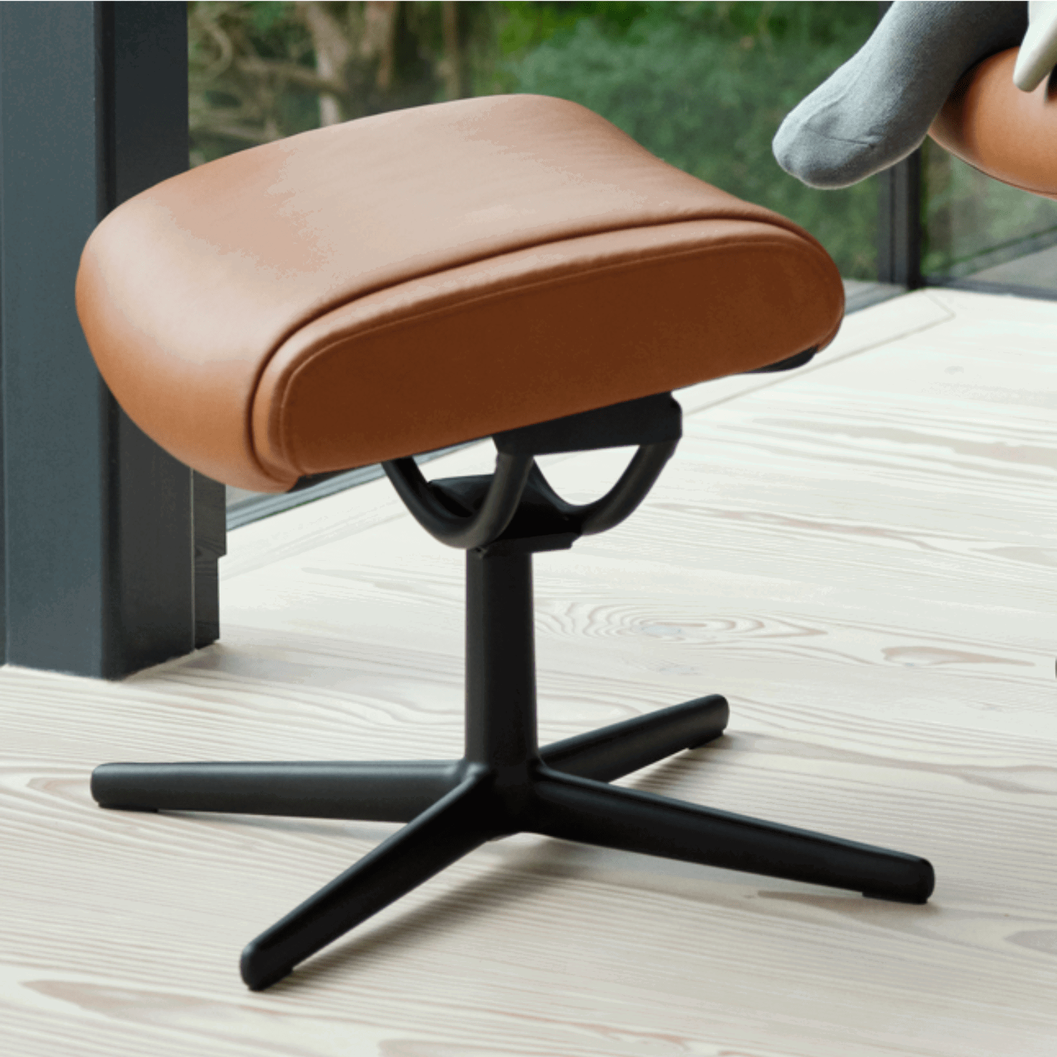 voetenbank sta op stoel