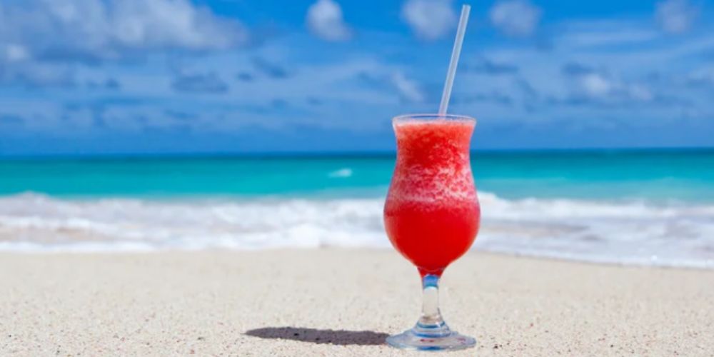 vakantie cocktail rode