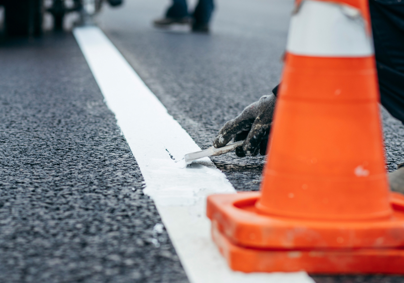 Socials (5) Veilig werken langs de weg